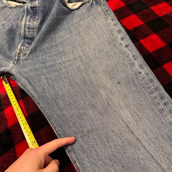 Levi's Jeans Mens 39x33 Blue 501 Medium Wash Ripped Knee Cotton Denim Pants - Picture 7 of 8